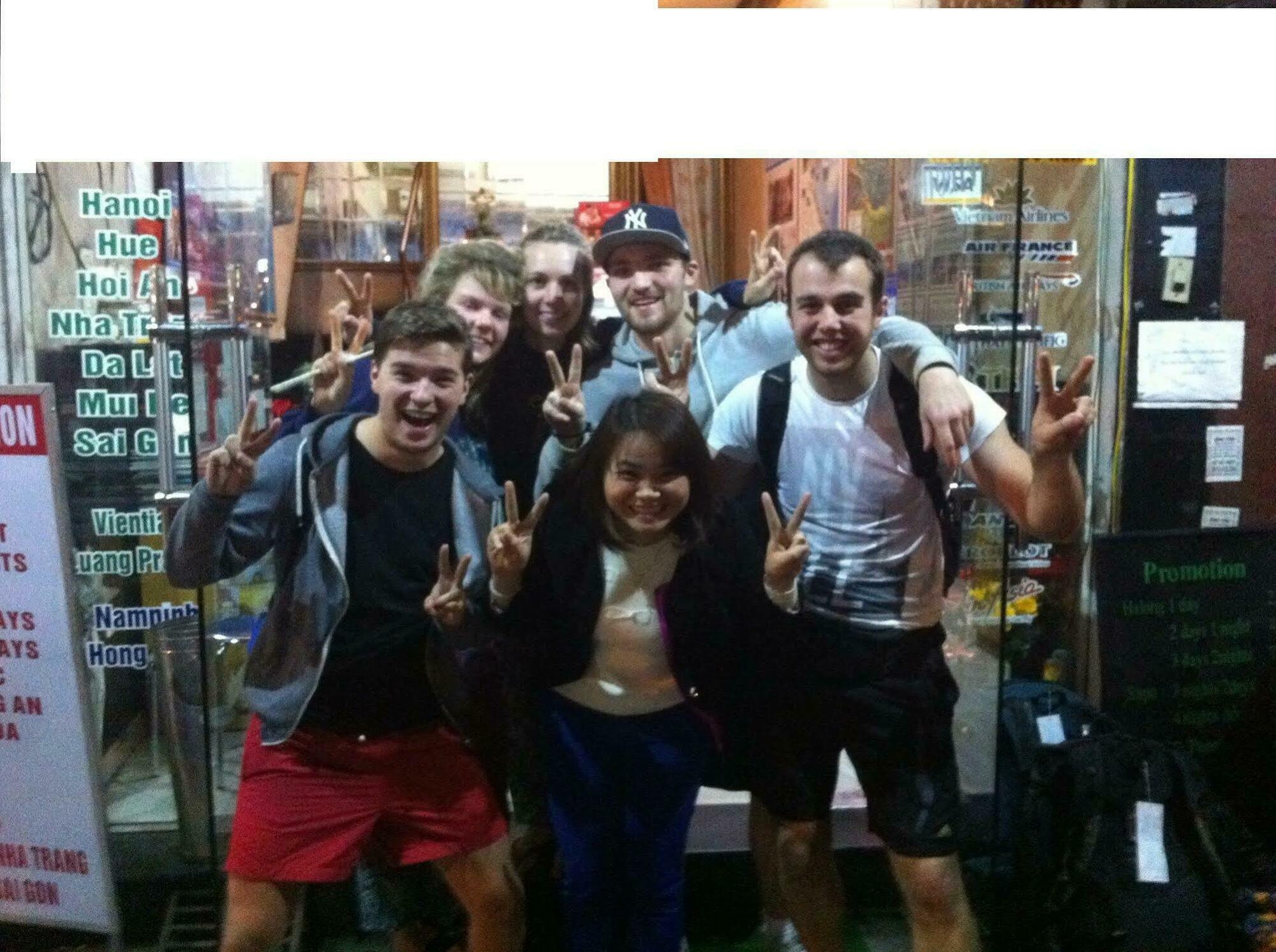 Thuc At 3Am Hostel Hanoi Buitenkant foto